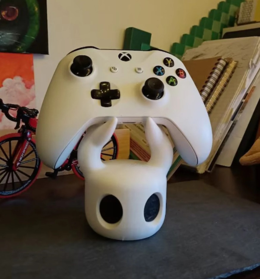 حامل تحكم على شكل شبح كرتوني إ - مراجعة Cool Gaming Accessories Xbox وسعره