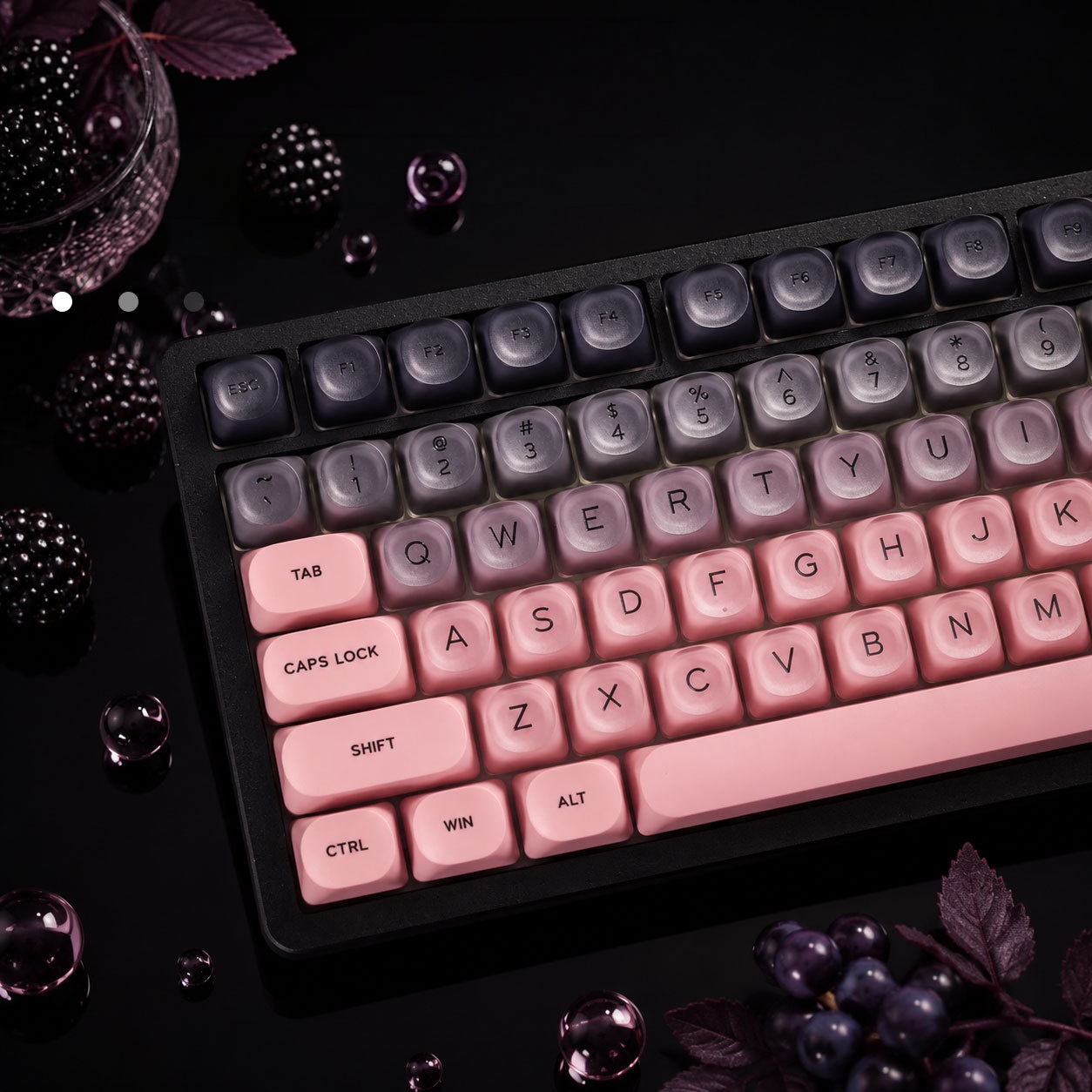 مجموعة أغطية مفاتيح كريستالية  - مراجعة Gaming Accessories Aesthetic وسعره