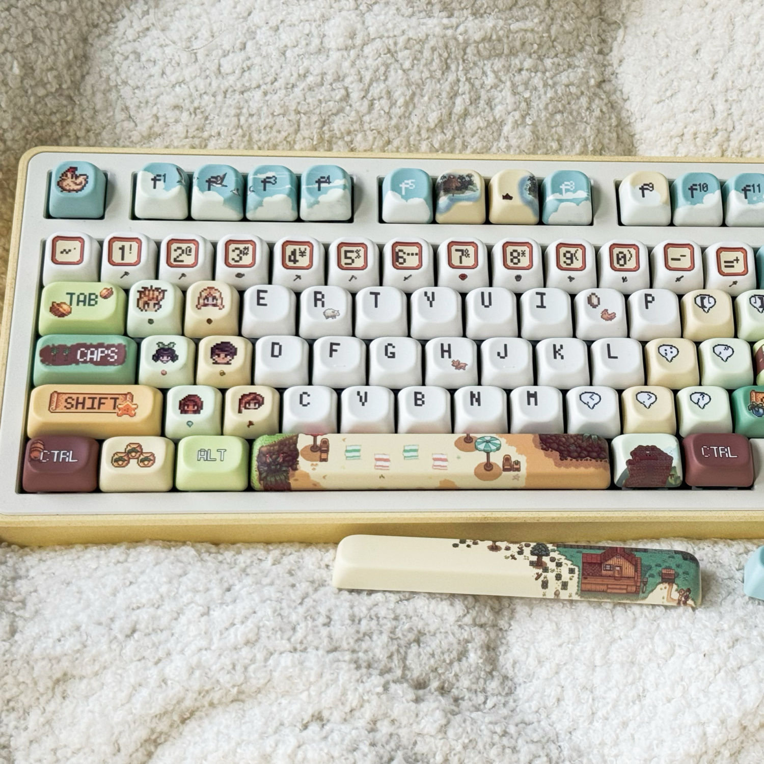 137 مفتاحًا بكسل نمط أغطية الم - مراجعة Gaming Accessories Cute وسعره