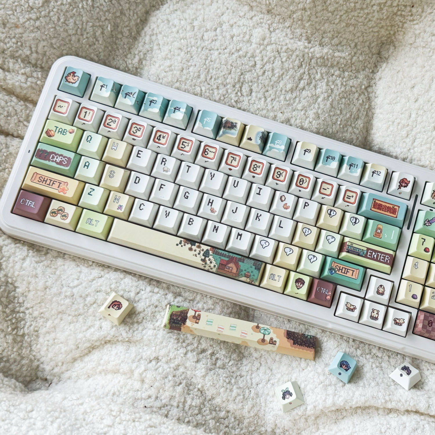 137 مفتاحًا بكسل نمط أغطية الم - مراجعة Gaming Accessories Cute وسعره
